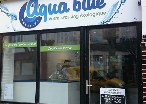 Pressing Aqua blue de Dinard 35
